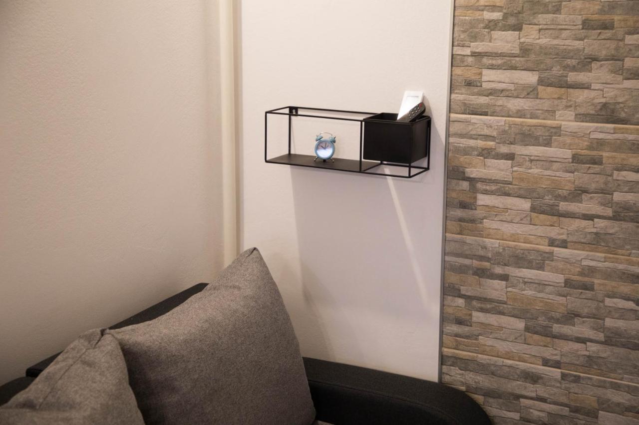 Studio Apartman Suburban Visnjevac Exteriör bild