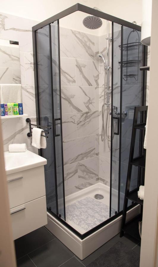 Studio Apartman Suburban Visnjevac Exteriör bild